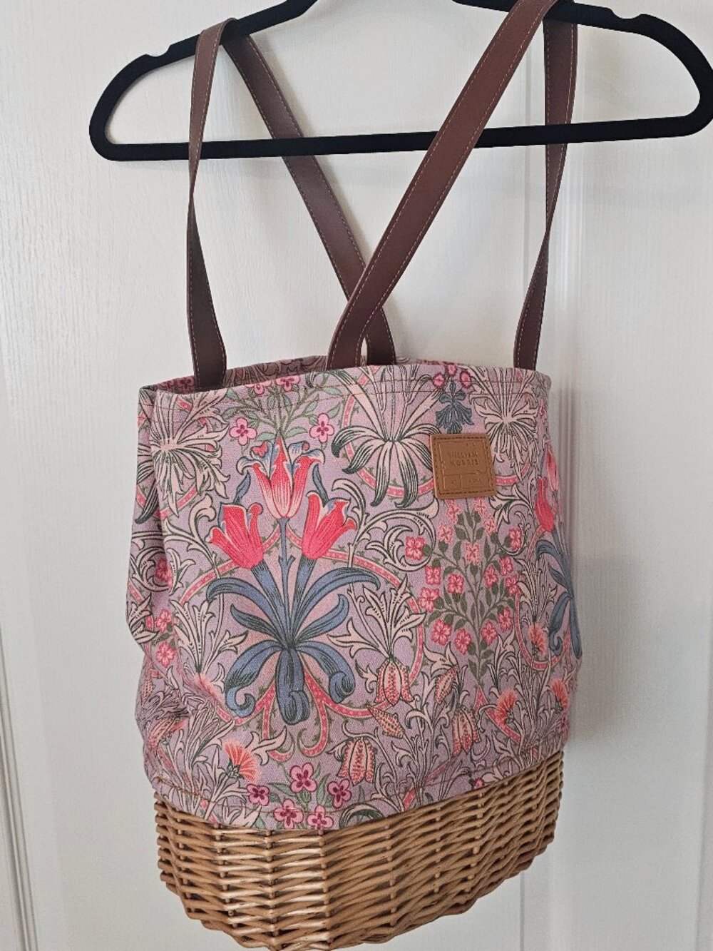 William Morris Wicker Basket Canvas Tote Bag | Flower Pattern | Cottagecore
